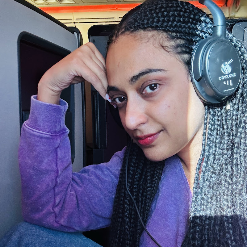 Niji | Travel & Lifestyle channel avatar