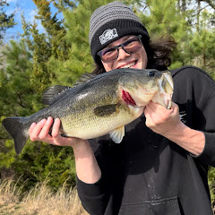 PINEYFISHMAGNET 2.0