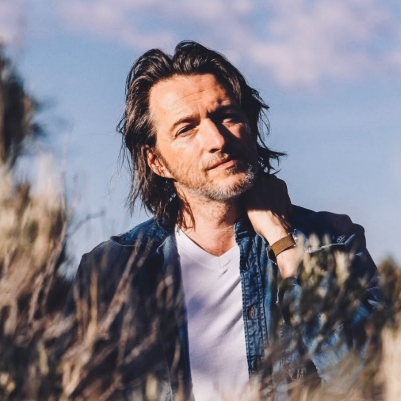 Matthew Perryman Jones icon