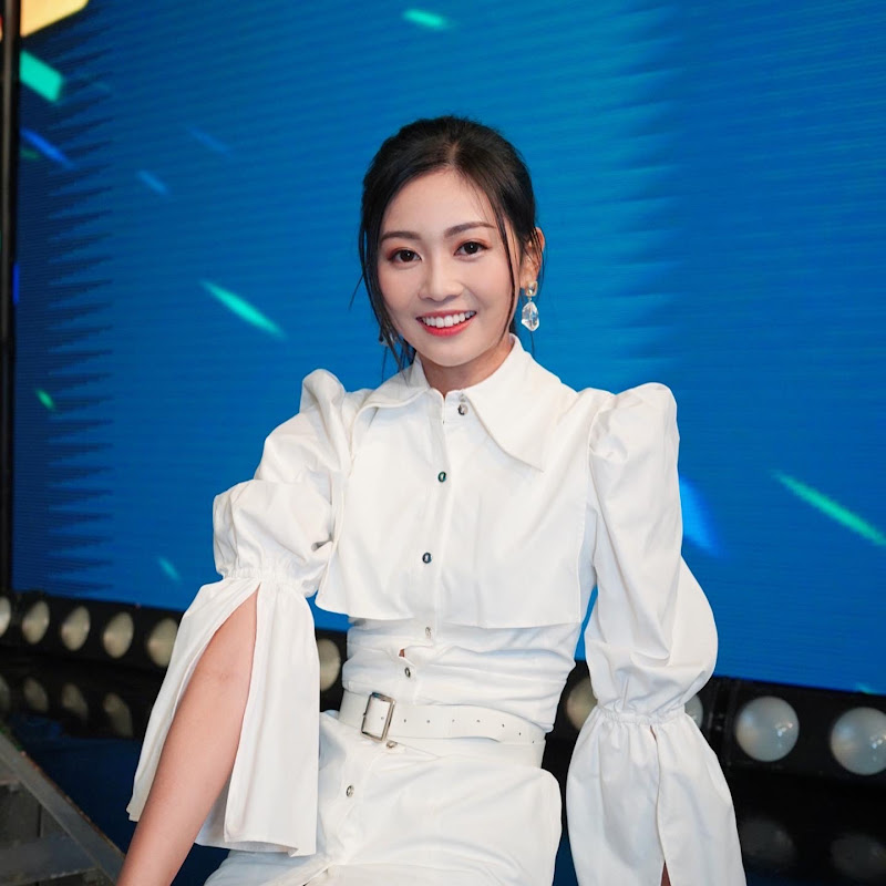 郭柏妍 Rosita Kwok Logo