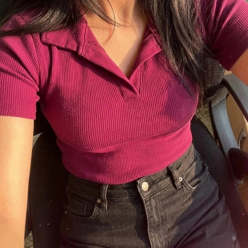 mouni_sings