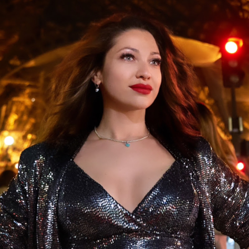 Makedonskaya Travel Logo