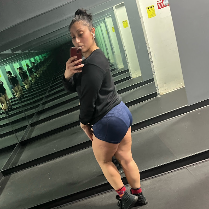 Stephanie De Leon