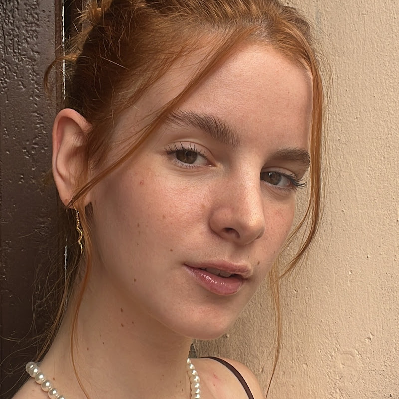 Avatar de Adela Nadal