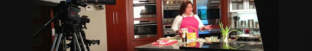 SKIP TO MALOU: COOKING WITH A FILIPINO ACCENT YouTube channel avatar