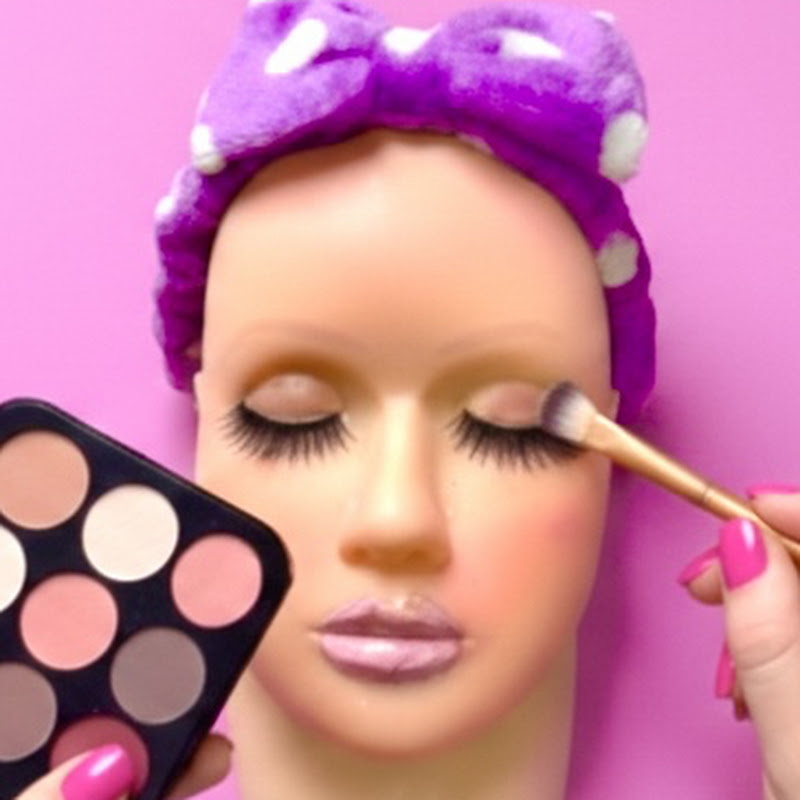 ASMR Mannequin Makeup