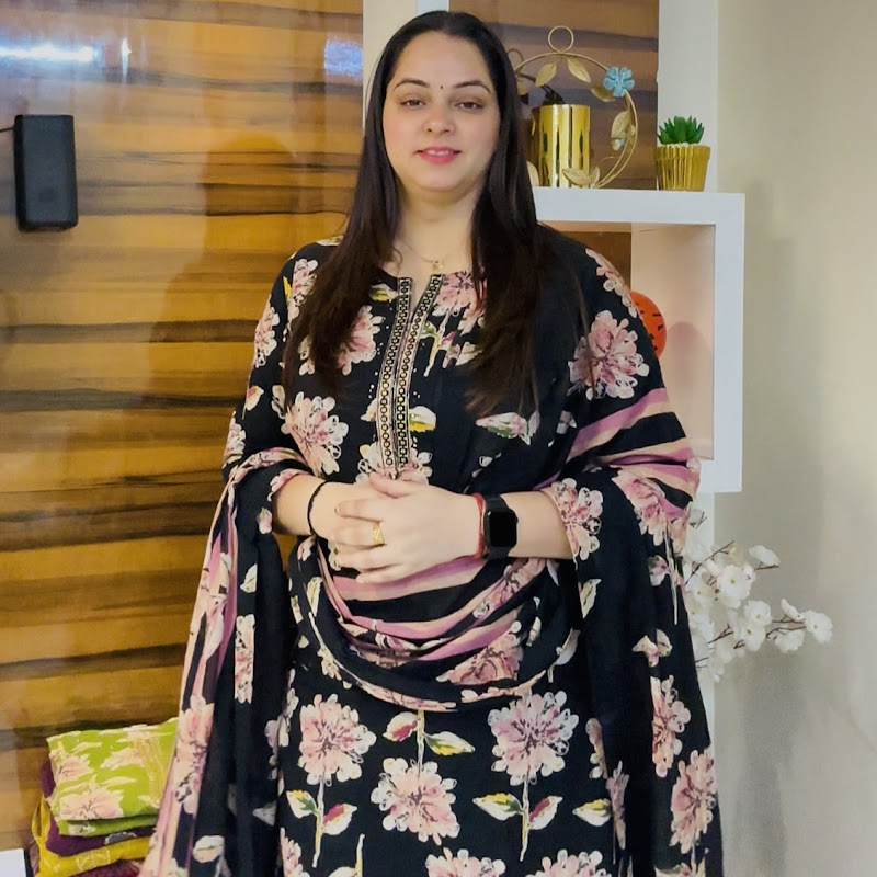 Pooja Dahiya Kurtis