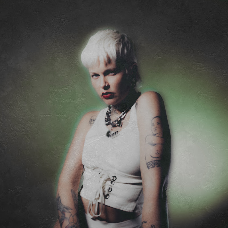 Etta Bond