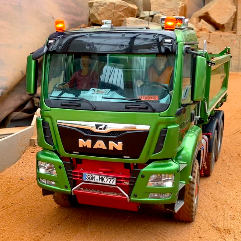RC TRUCK ACTION