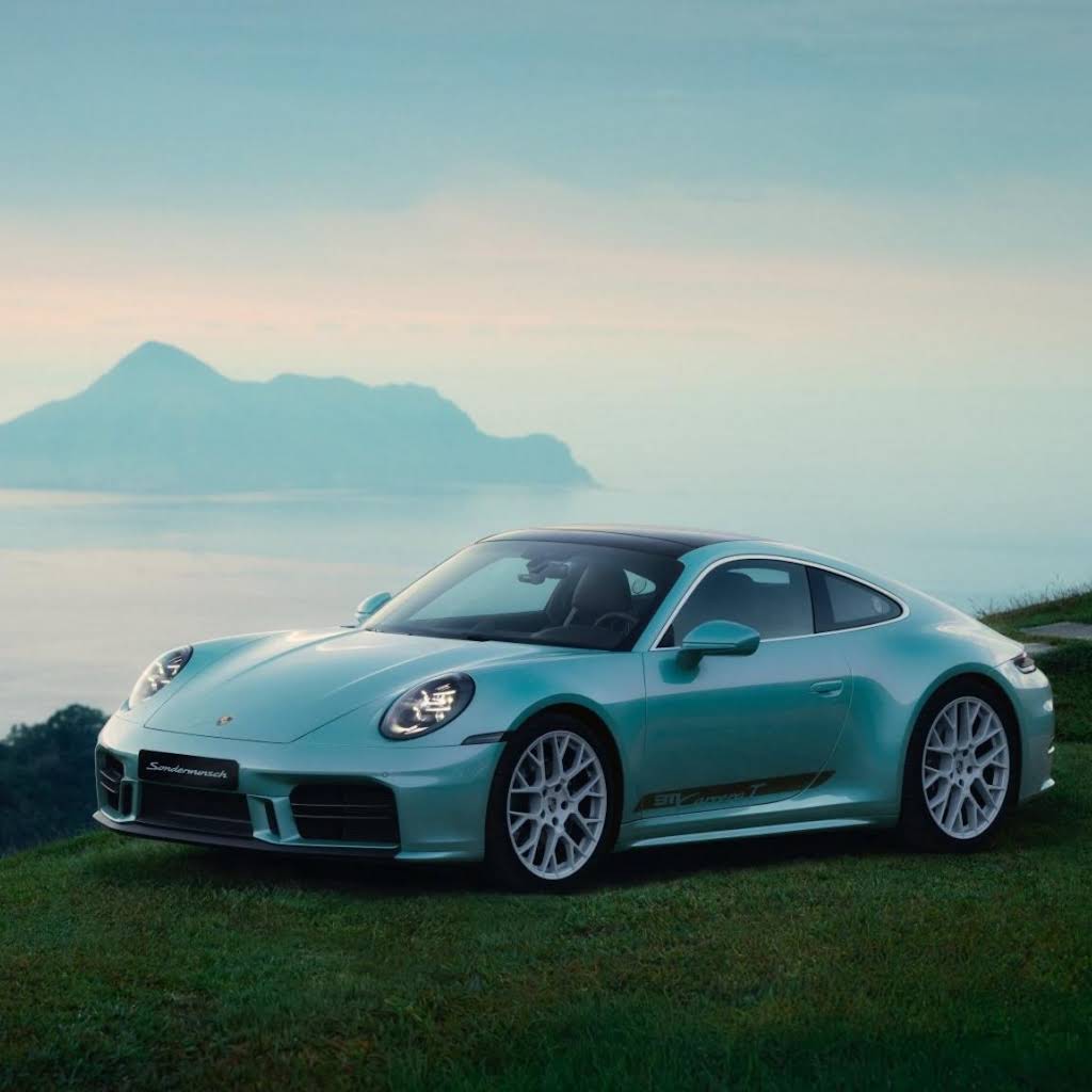 ミツワ自動車広告集 PORSCHE A Timeless Romance