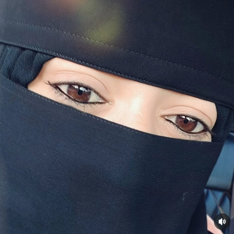 Hijabi Queen 
