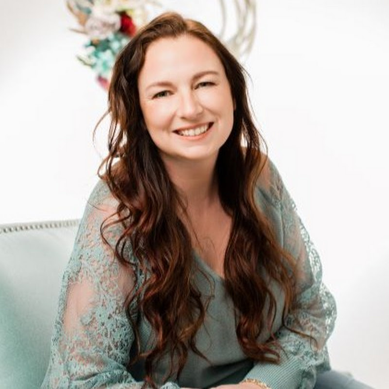 Larissa Mayfield, Oregon Real Estate Broker