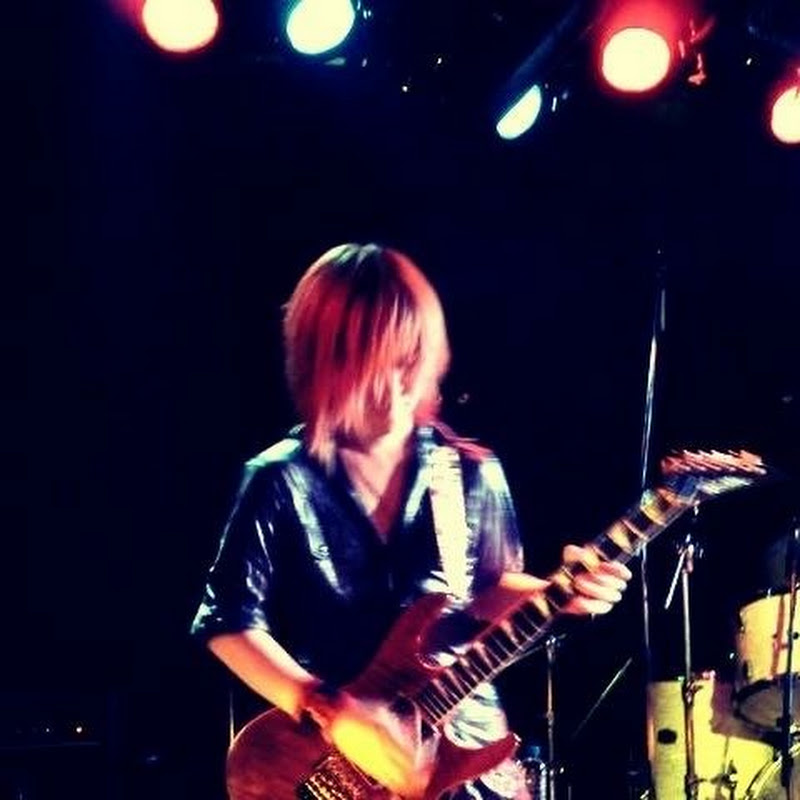 Yusuke Takai / 高井ギター教室