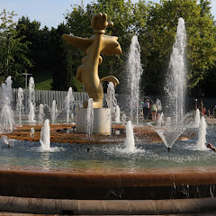 RossParker Holidays channel thumbnail