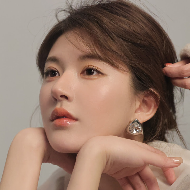 焕新剧场New drama Logo