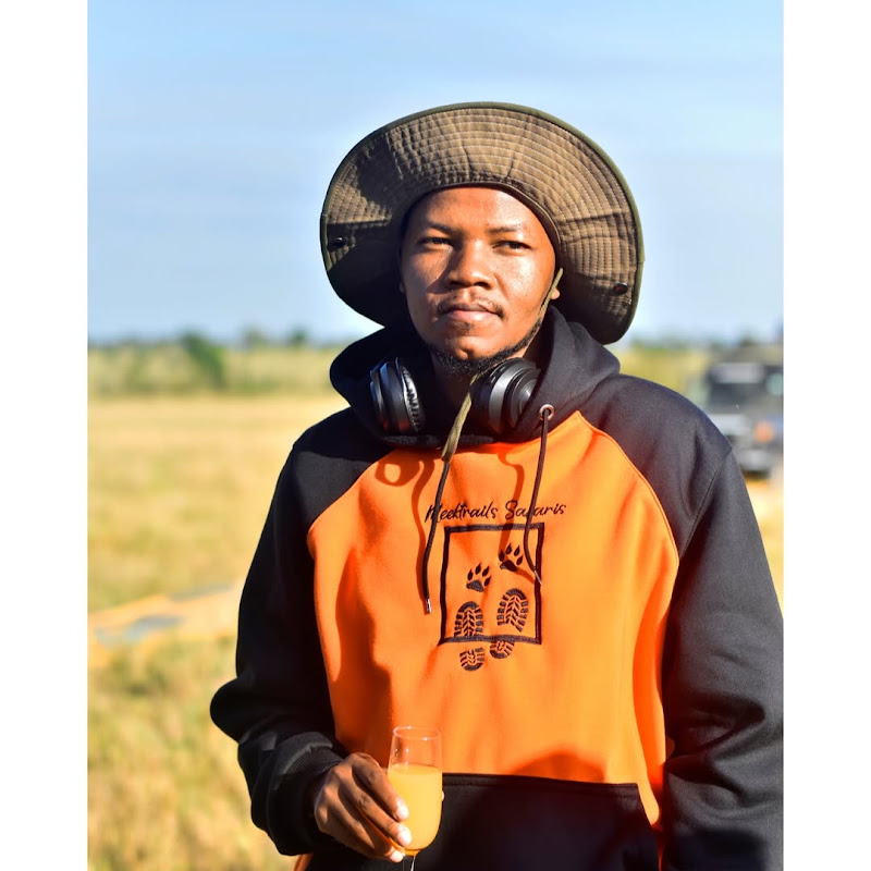 William from Meektrails Safaris Kenya  channel avatar