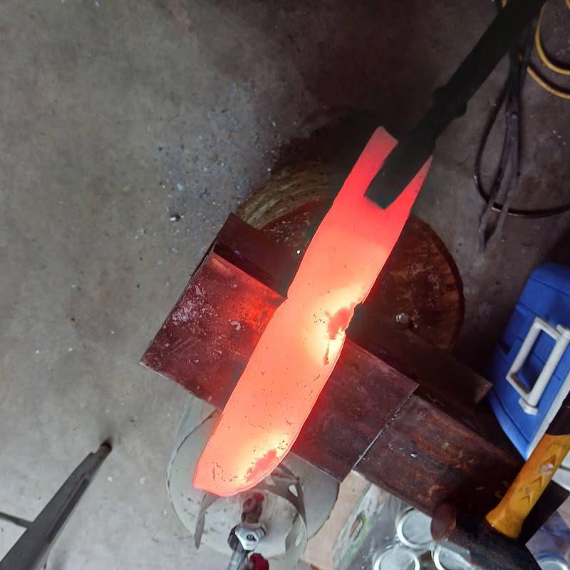 Knife Marker's Corner