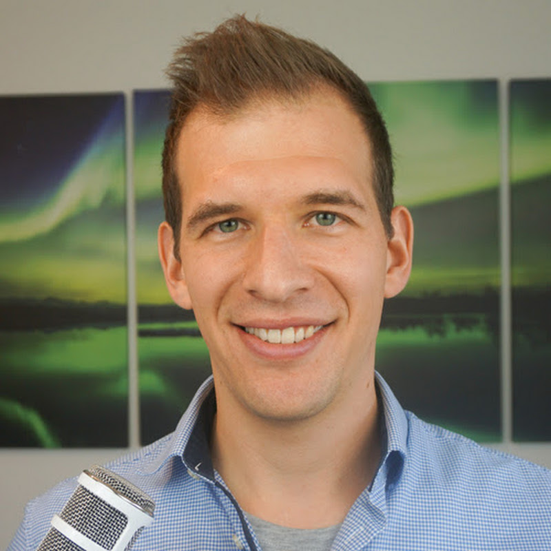 Lukas Lechner - Advanced Android Development