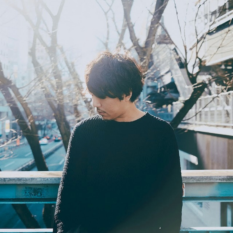 AUXOUTのサムネイル