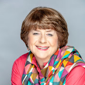 Pam Ayres MBE