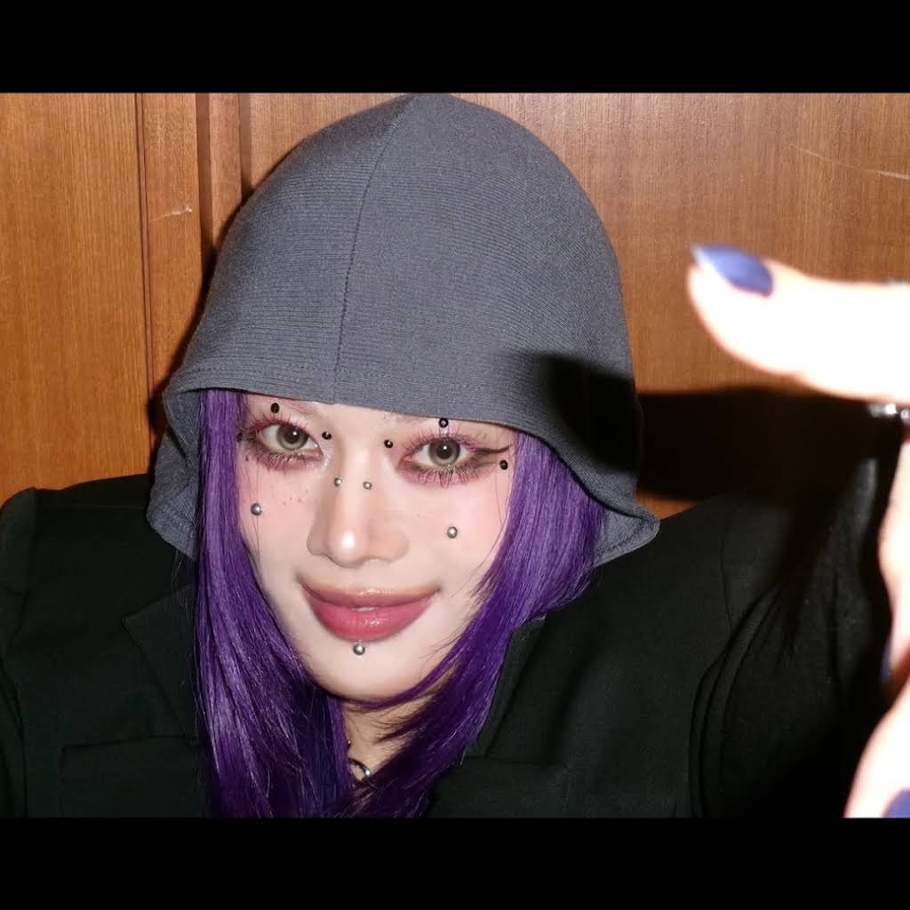 Post from J-LINERS - YouTube