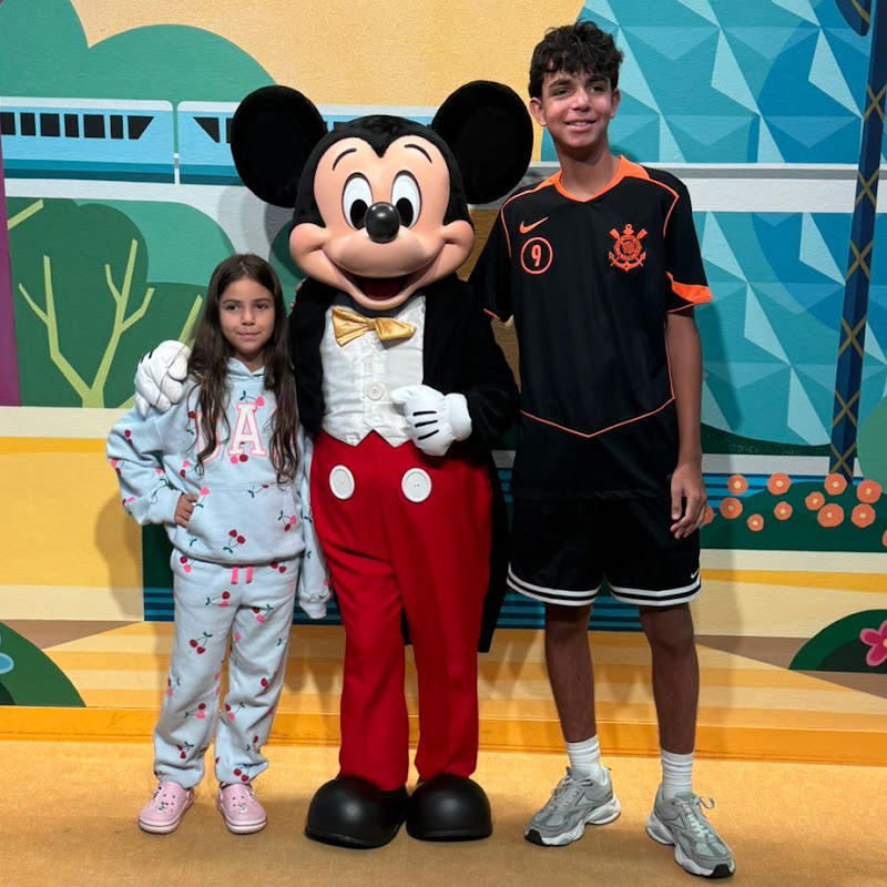  Crescendo com Lucas e Luisa 