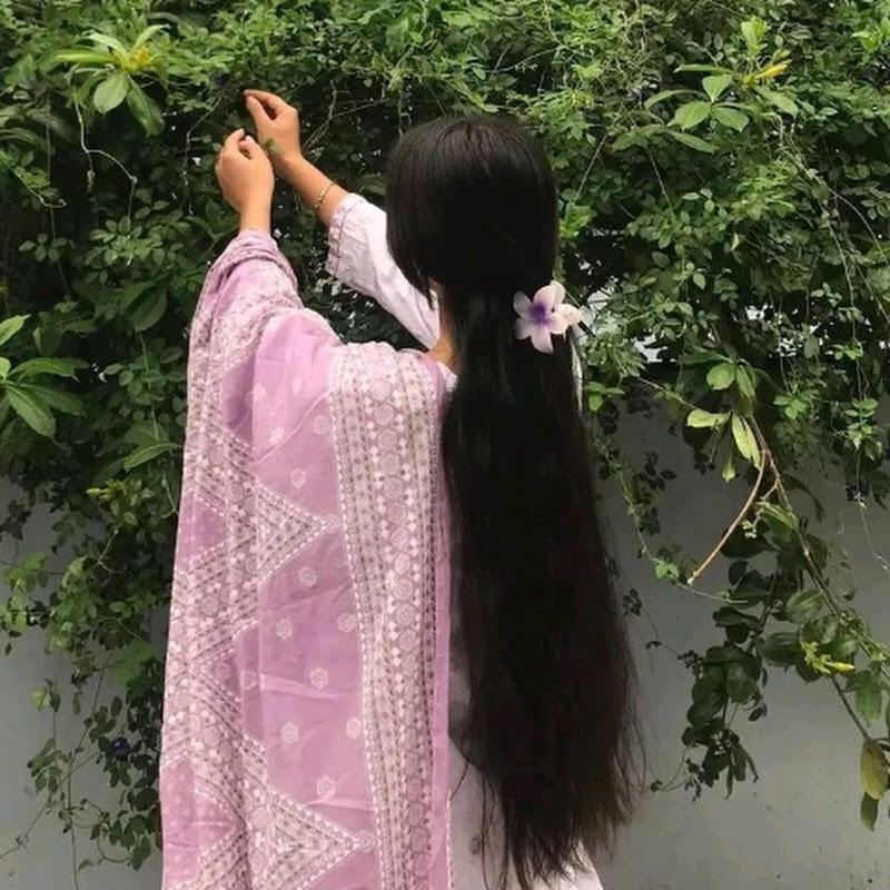 Hire 💜Its Me Divu💜 — Couple & Relationship Vlogs YouTube creator for sponsorships