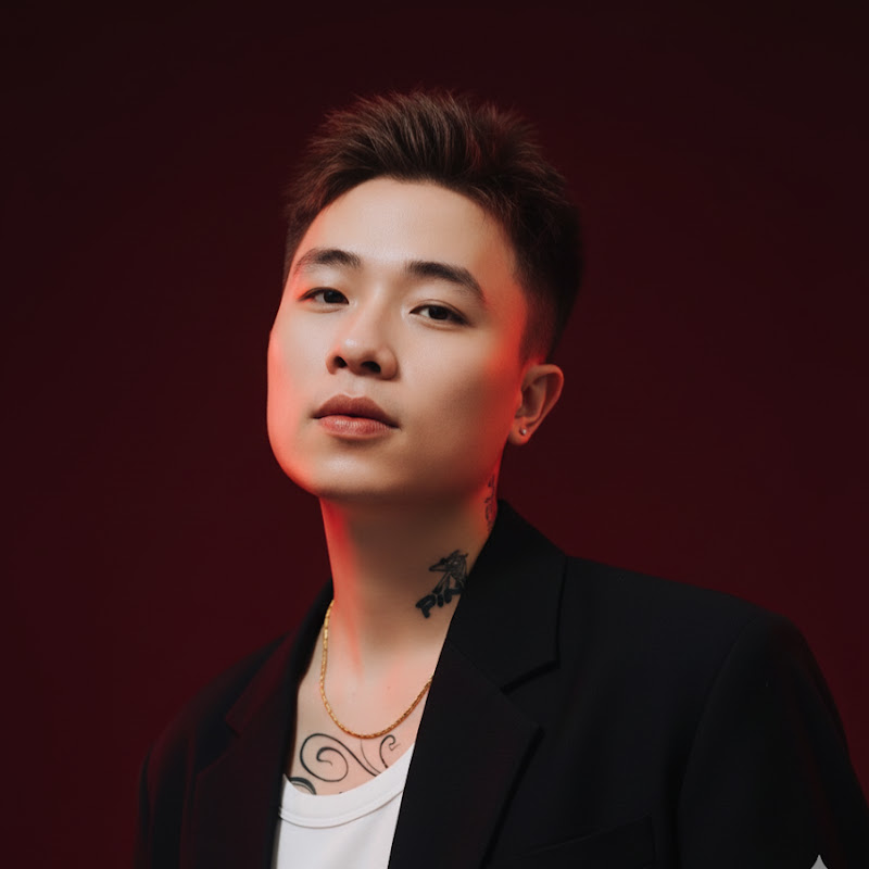Nguyễn Viết Long Official