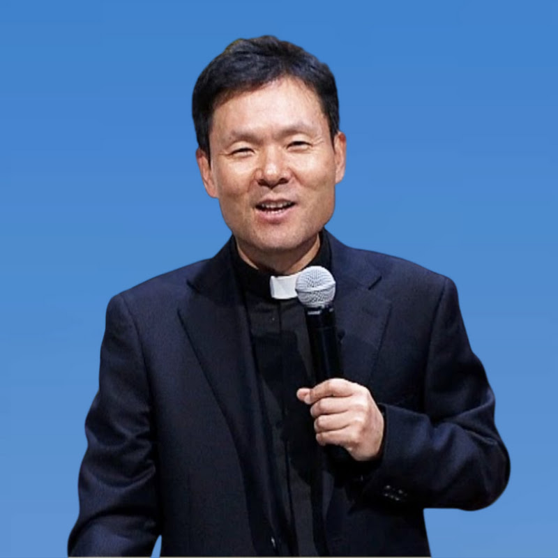 영적 삶에서 행복한 이웃 Logo