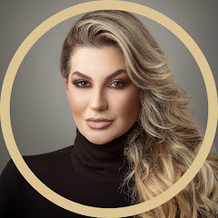 Alice Salazar Avatar