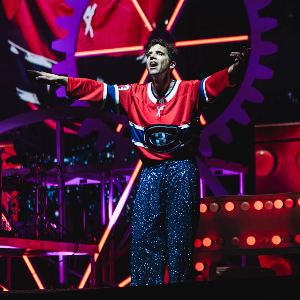 MIKA - YouTube