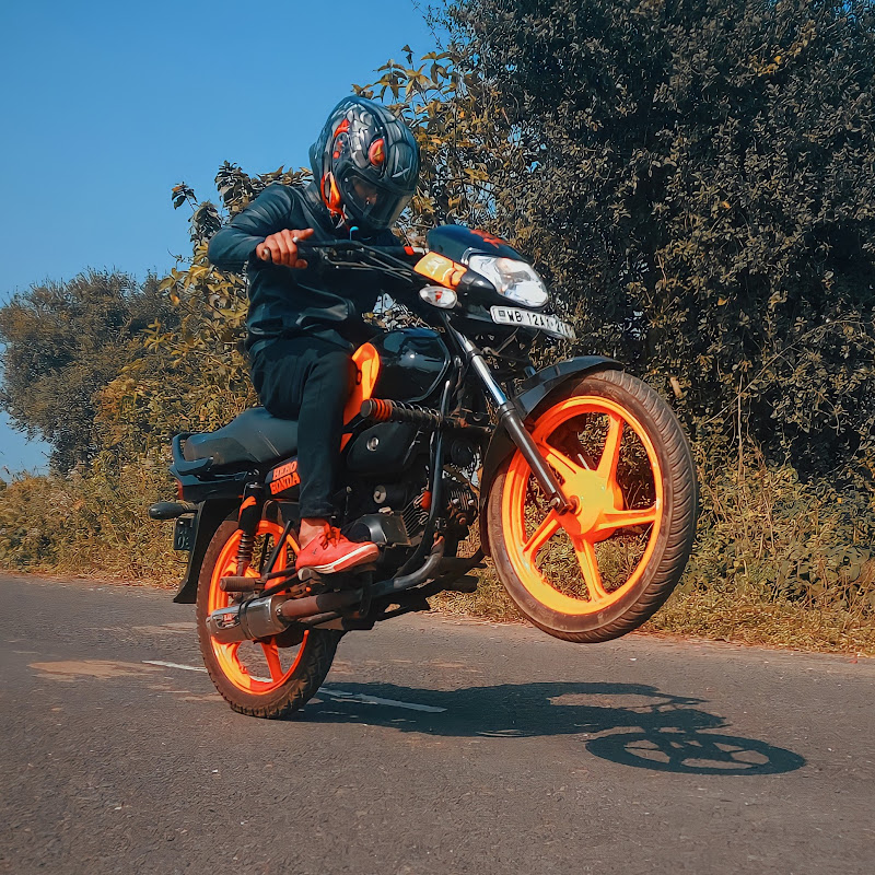 Anuj Sharma vlogs