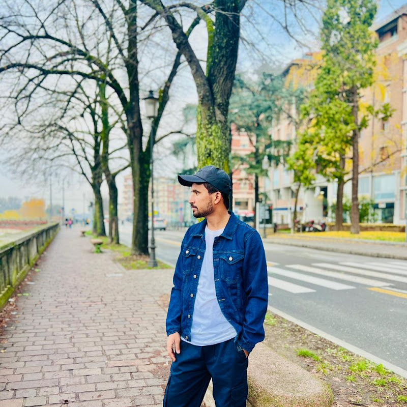 Zubair Barozai in Italy channel avatar