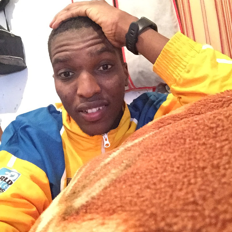 Arão Victorino🇲🇿