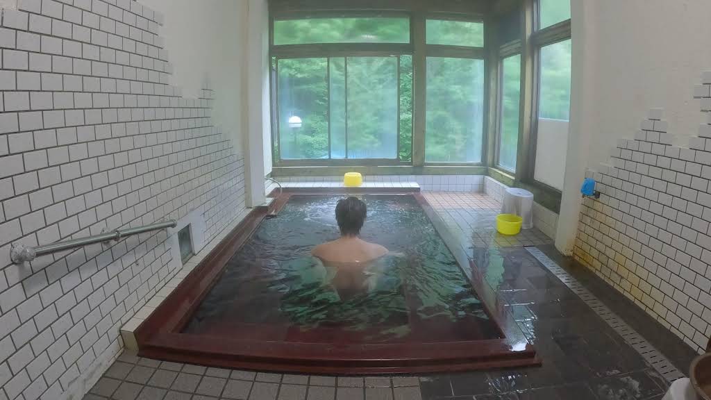 YAKISHIMA TRAVEL TV 秘境ハンター - YouTube