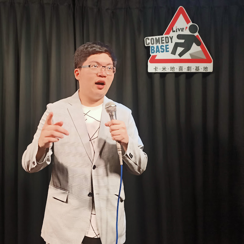 品賢脫口秀stand-up comedy YouTube 頻道頭像
