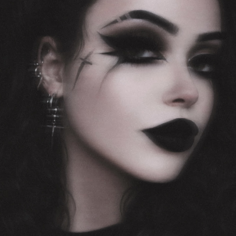 Gothicc