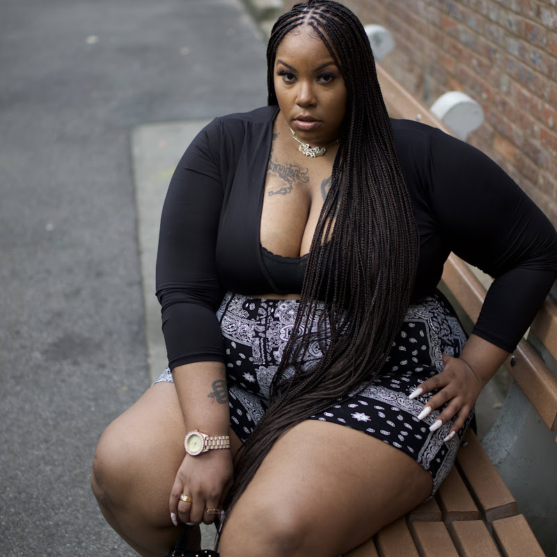 Flawlessly BBW