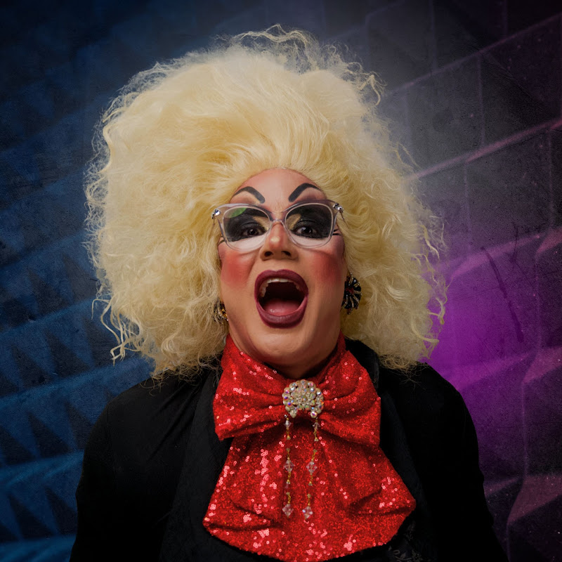 Dreuxilla Divine Carter