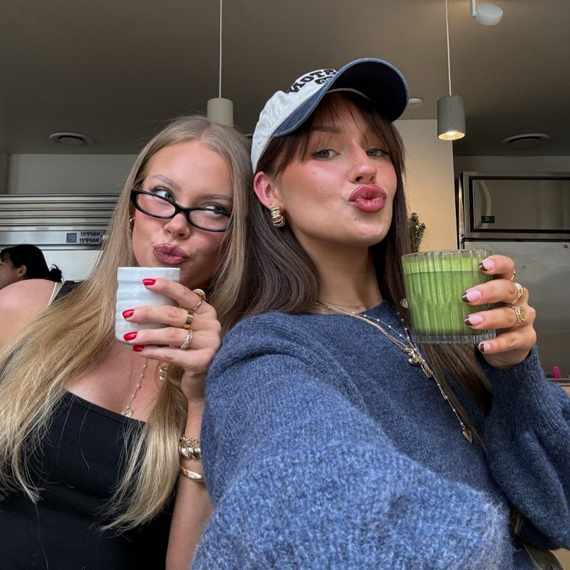 Eliza and Shania