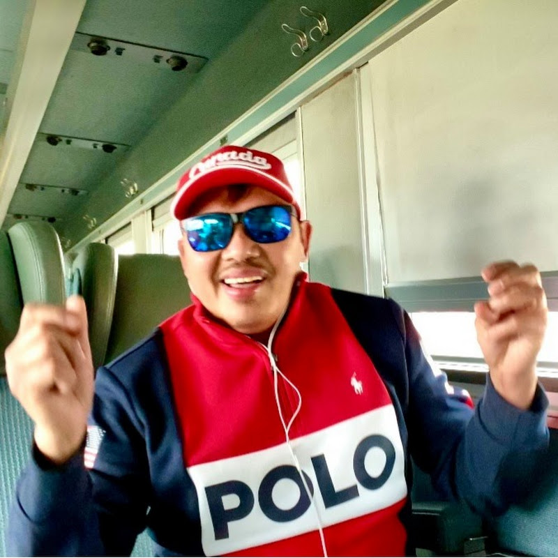 Archie Sings and Travels  “ Just Do It”