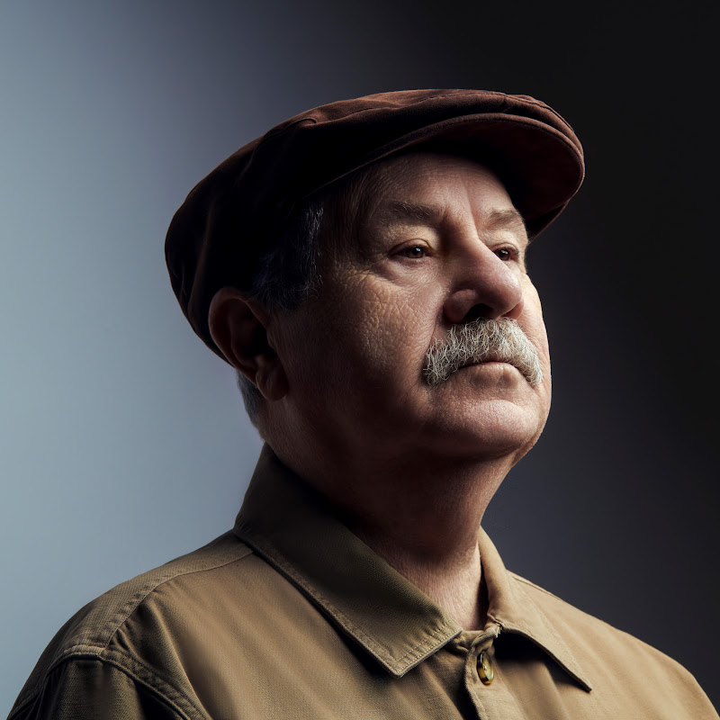 Bülent Ortaçgil Official