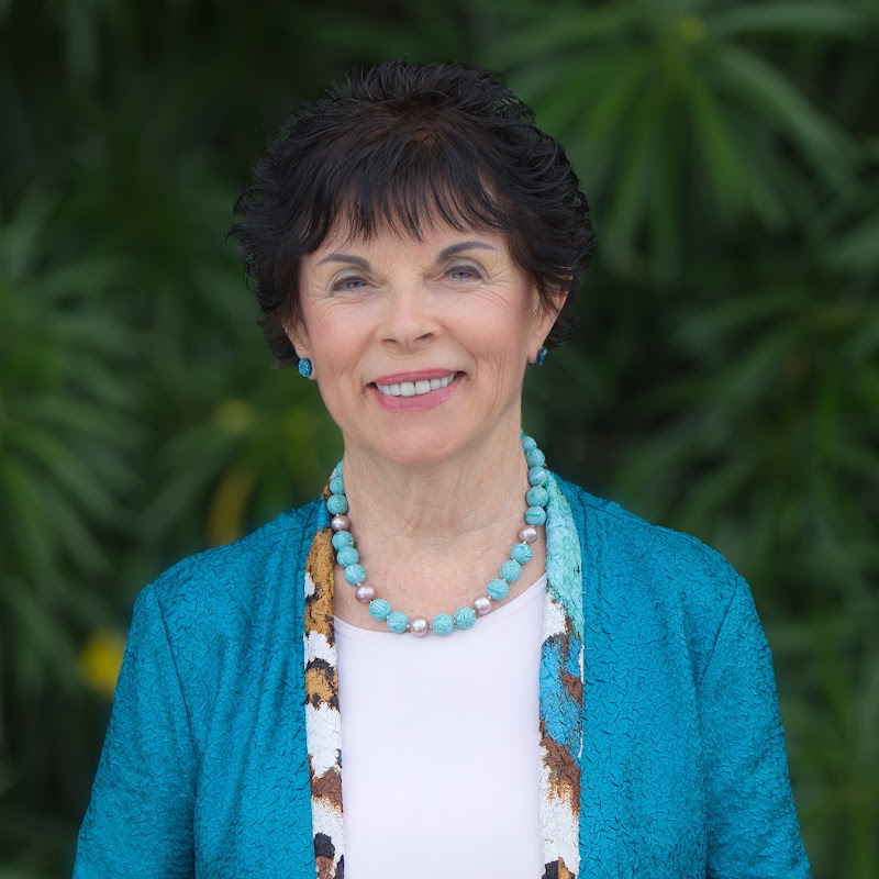 Dr Carolyn Dean MD ND