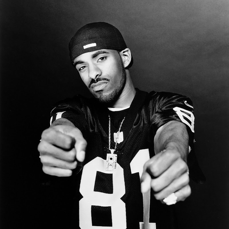 DJ Clue - Topic