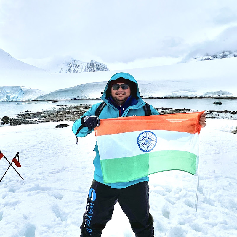 Travelista by santos