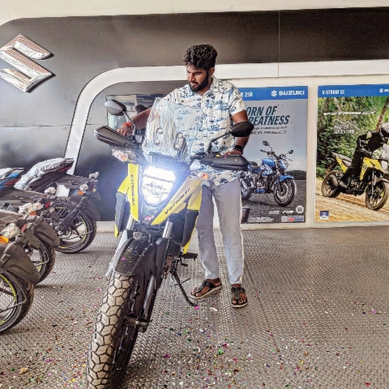 Suresh Yadav the bike vlogs