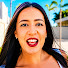 sTfx-wLcXHg-channel-avatar-Laura Perez