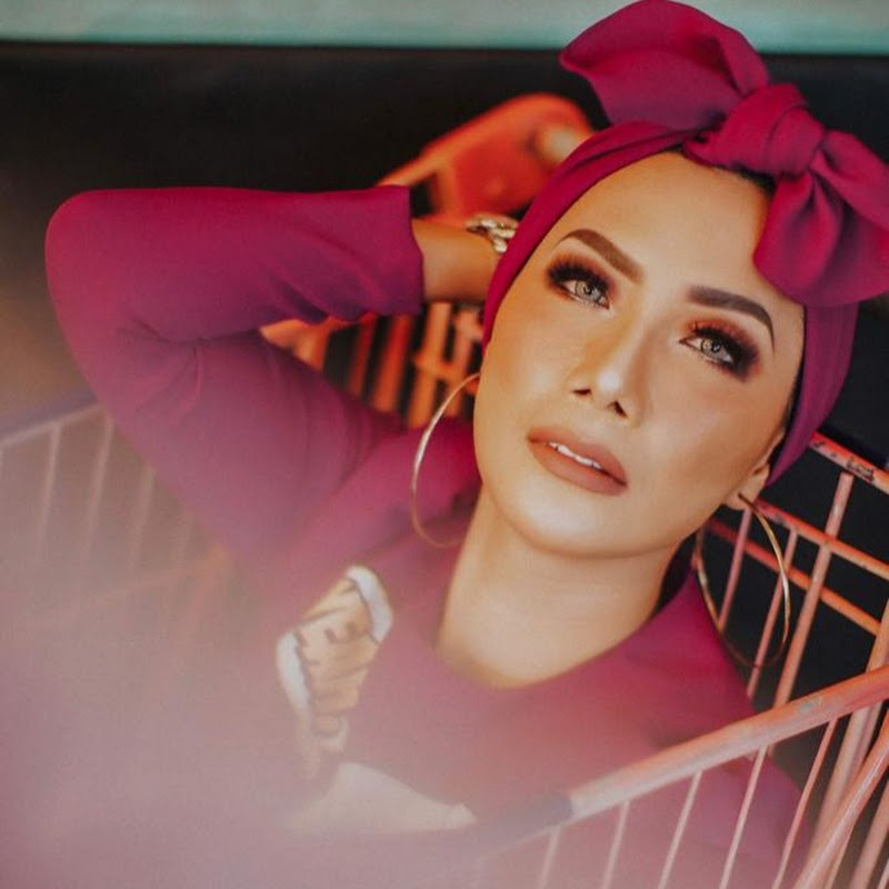 Farida Achmad #ibucantikrockandroll