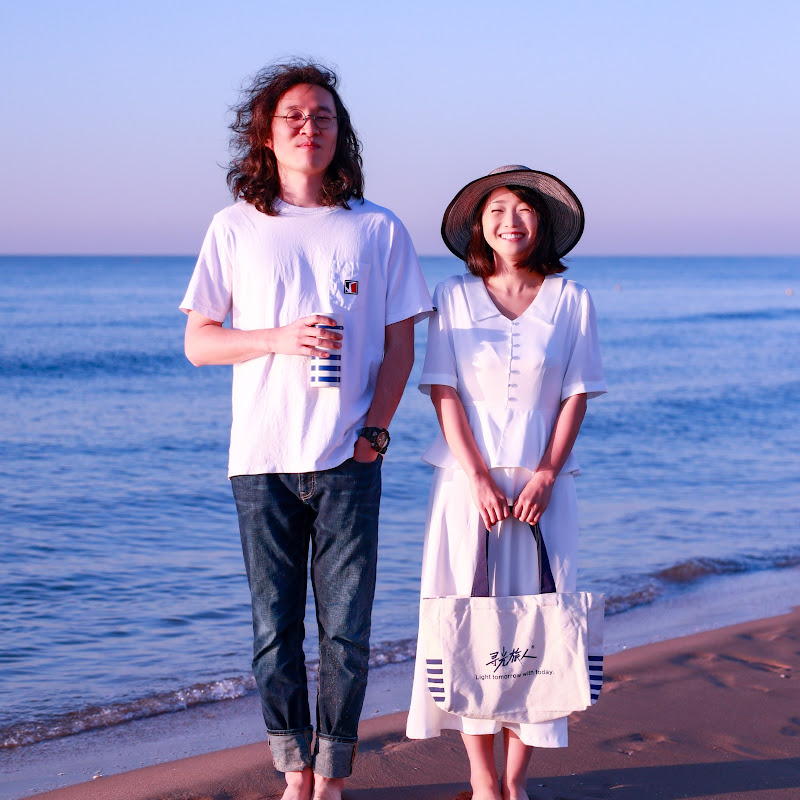 素素拓拓的旅行派susutuotuo Logo