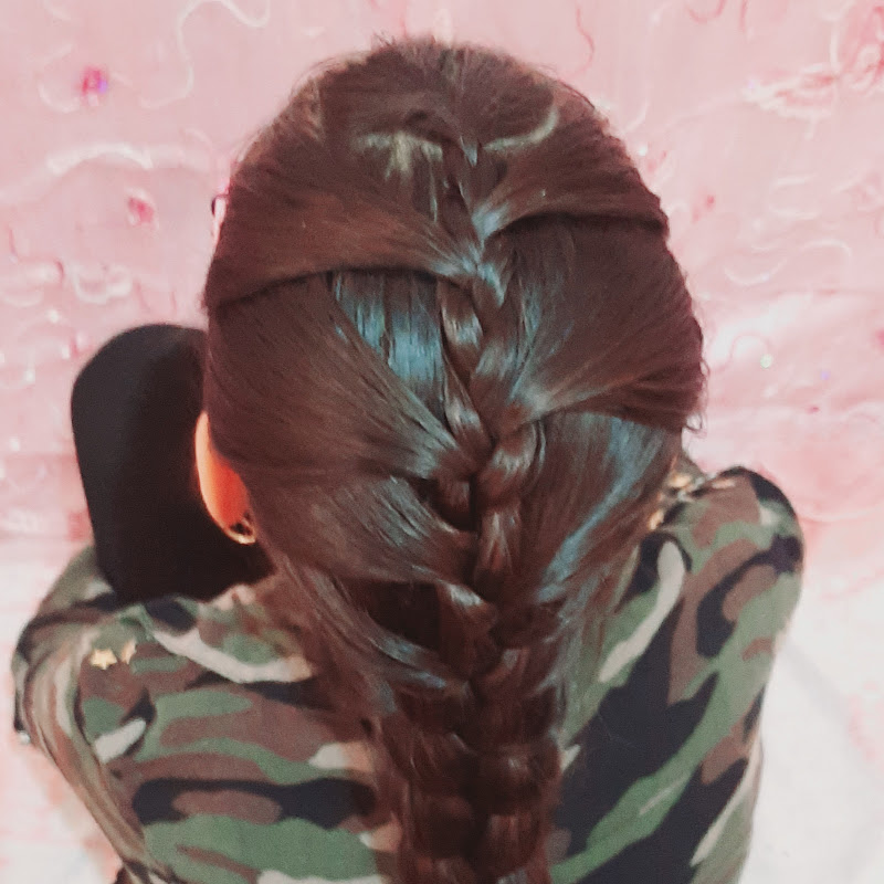  تسريحات الشعر  ورسومات الحنه